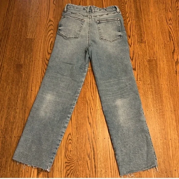 Good American Jeans - Picture 3 of 6